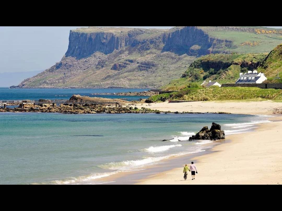 Therapy Lodge Ballycastle Exterior photo