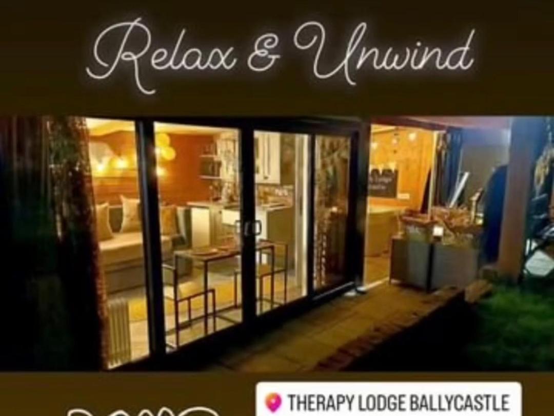 Therapy Lodge Ballycastle Room photo